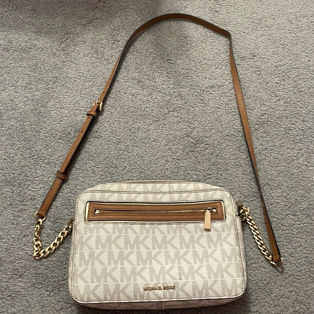 Michael Kors crossbody